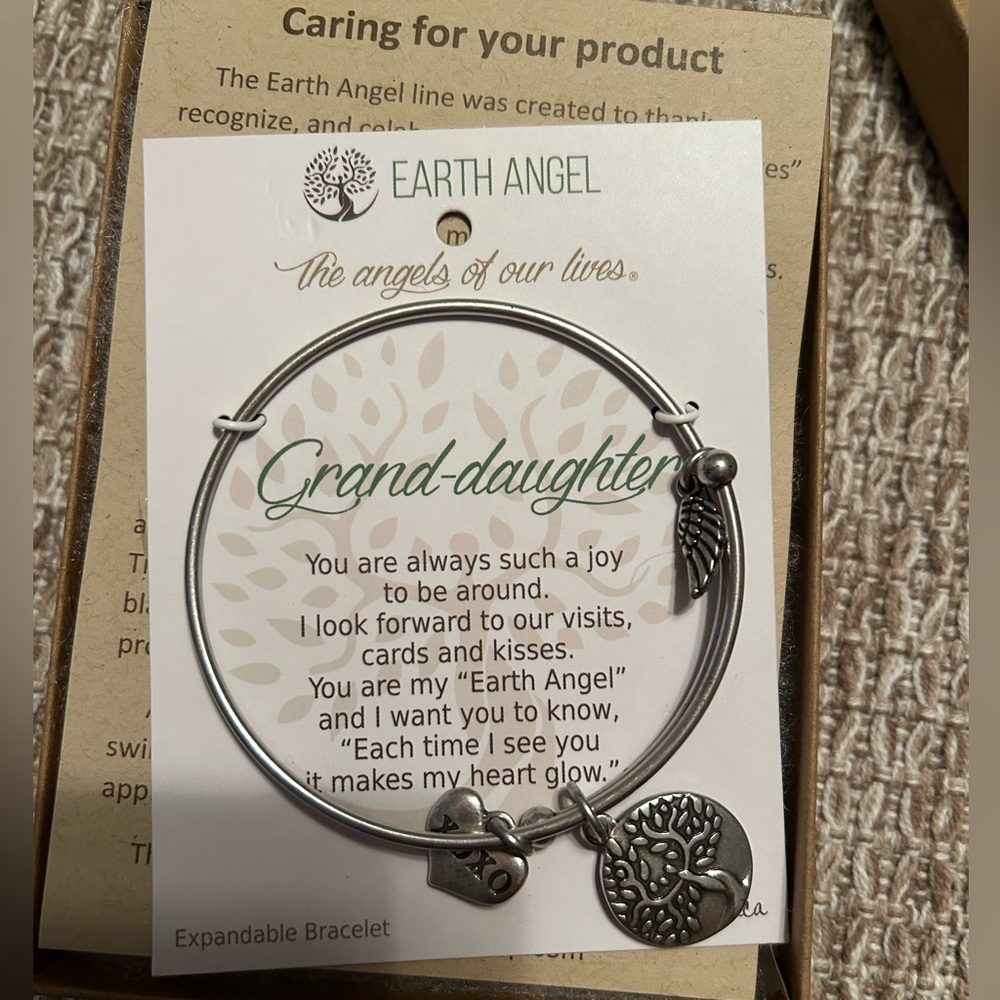 Earth Angel “Granddaughter” bracelet, new in box!